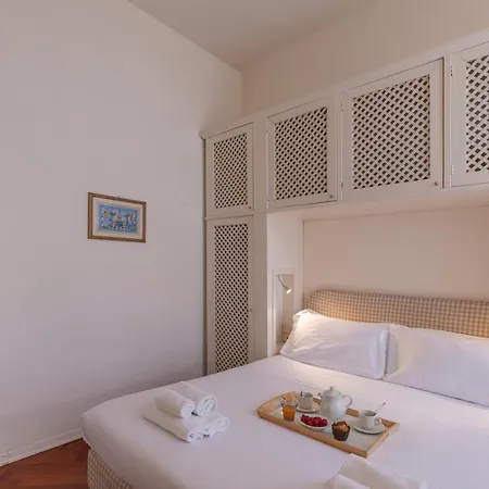 아파트 Seta Spacious Next To The Duomo *